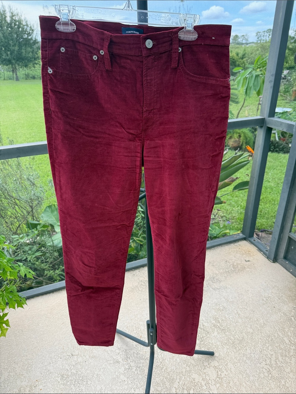 J. Crew 9” high rise toothpick Burgundy Skinny velvetine Jeans